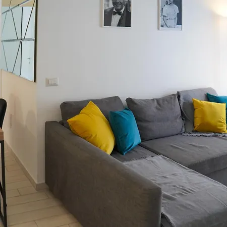 Scugnizzo Apartment CHIAIA-3